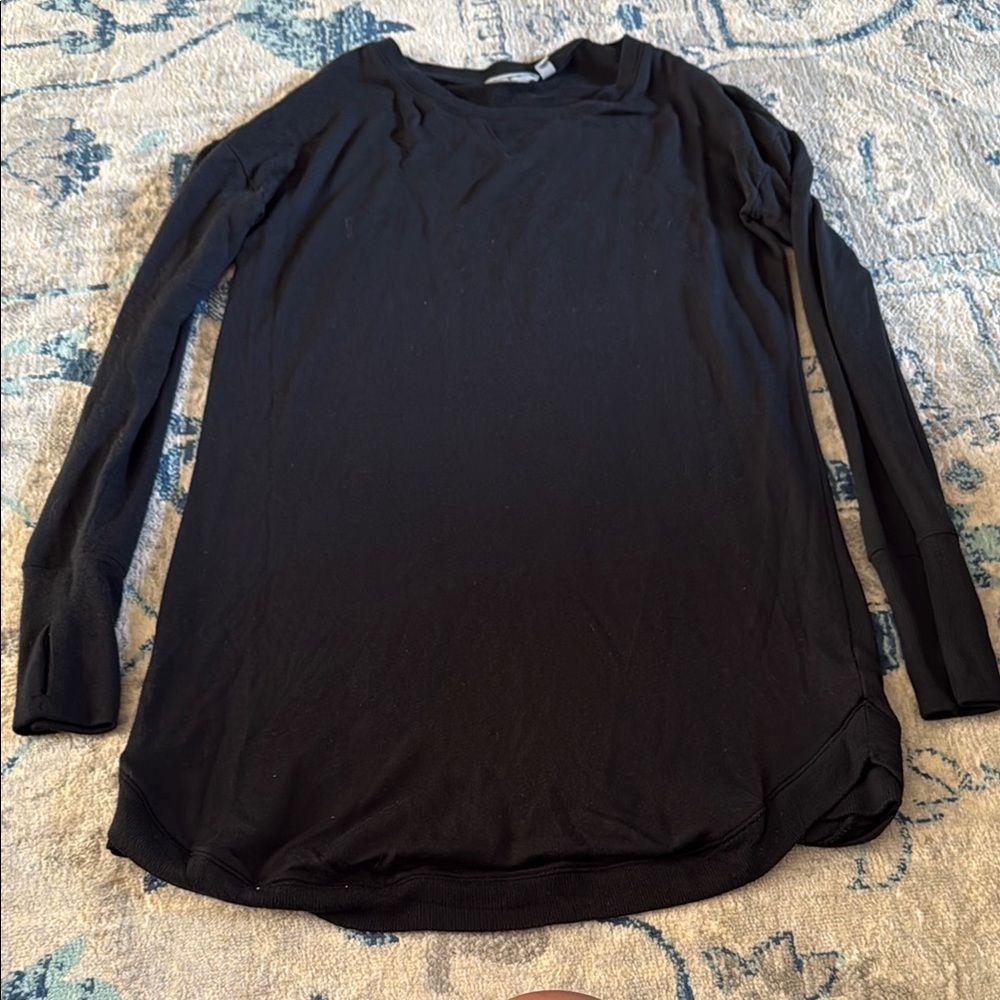 Athleta Black Oversized Long Sleeve Sweater